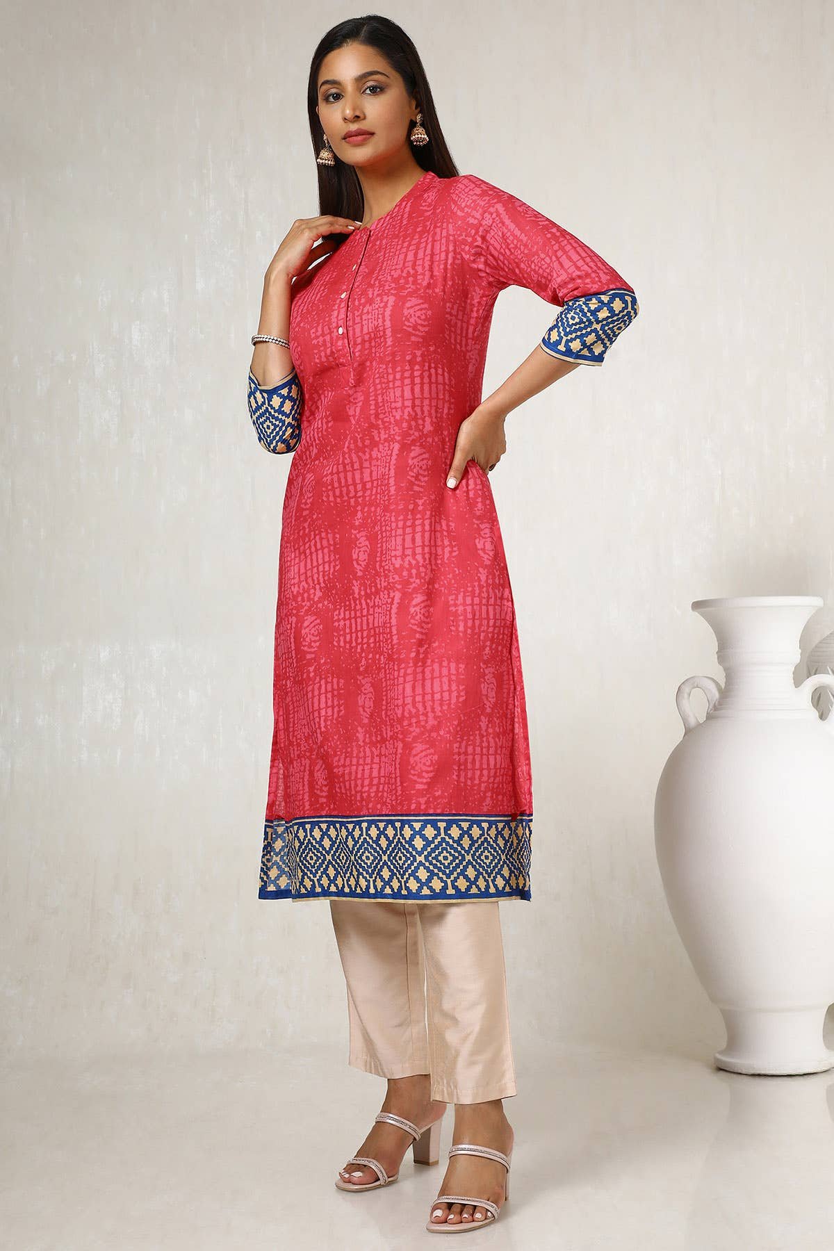 Fuchsia Cotton Blend Abstract Print Kurta - View 5