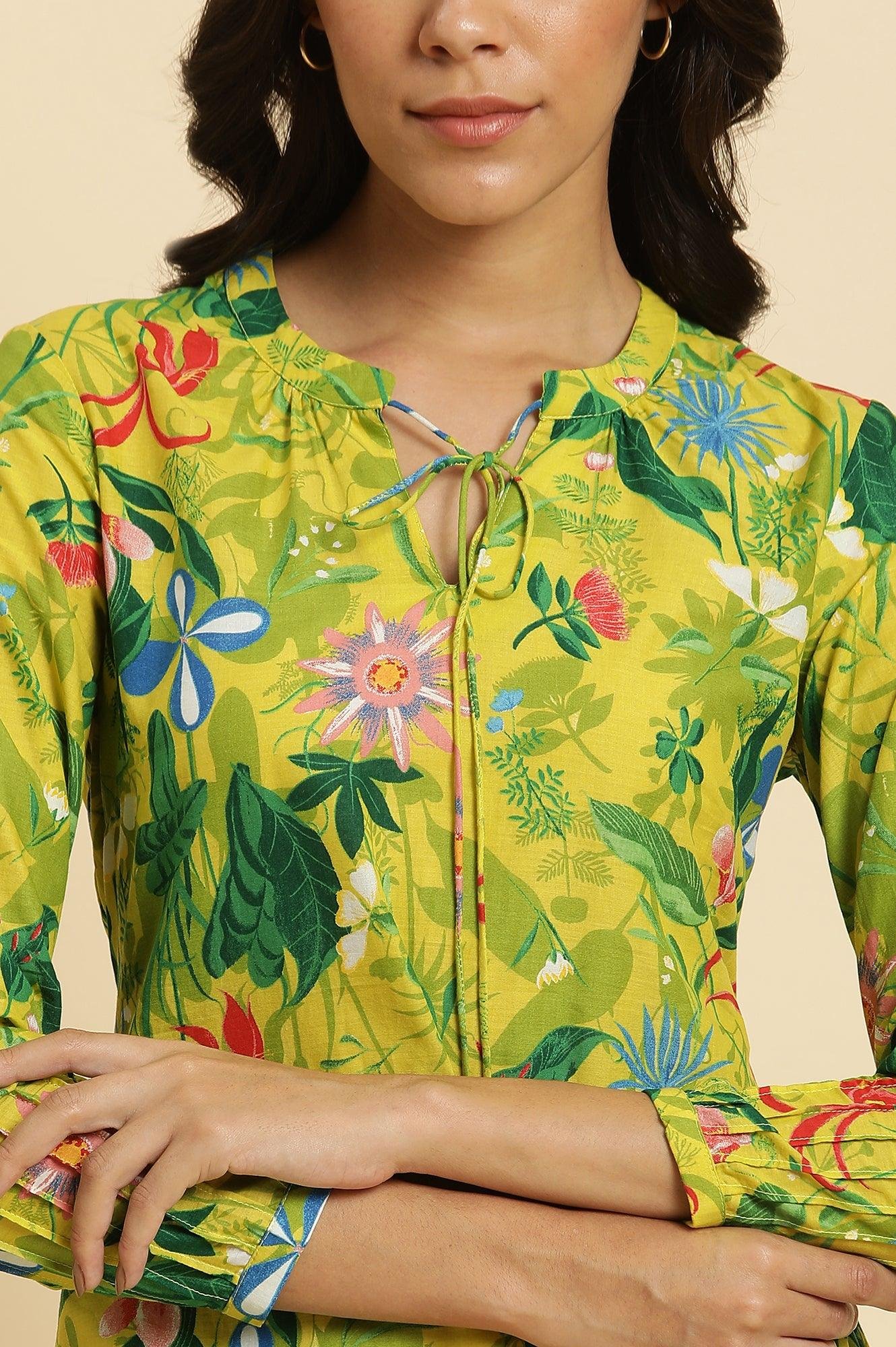 Green Floral Printed A-Line Kurta &amp; Pants Co-Ord Set - View 4